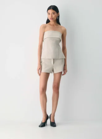 Agency Mini Short – (Re)ssential