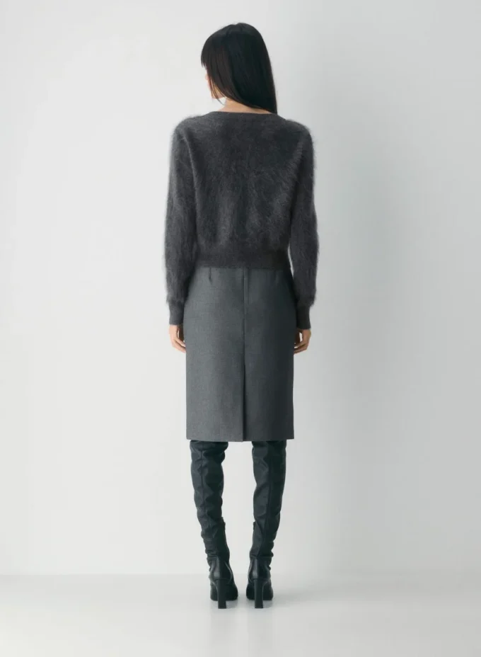 Brushed Cashmere Shrunken V-neck Sweater