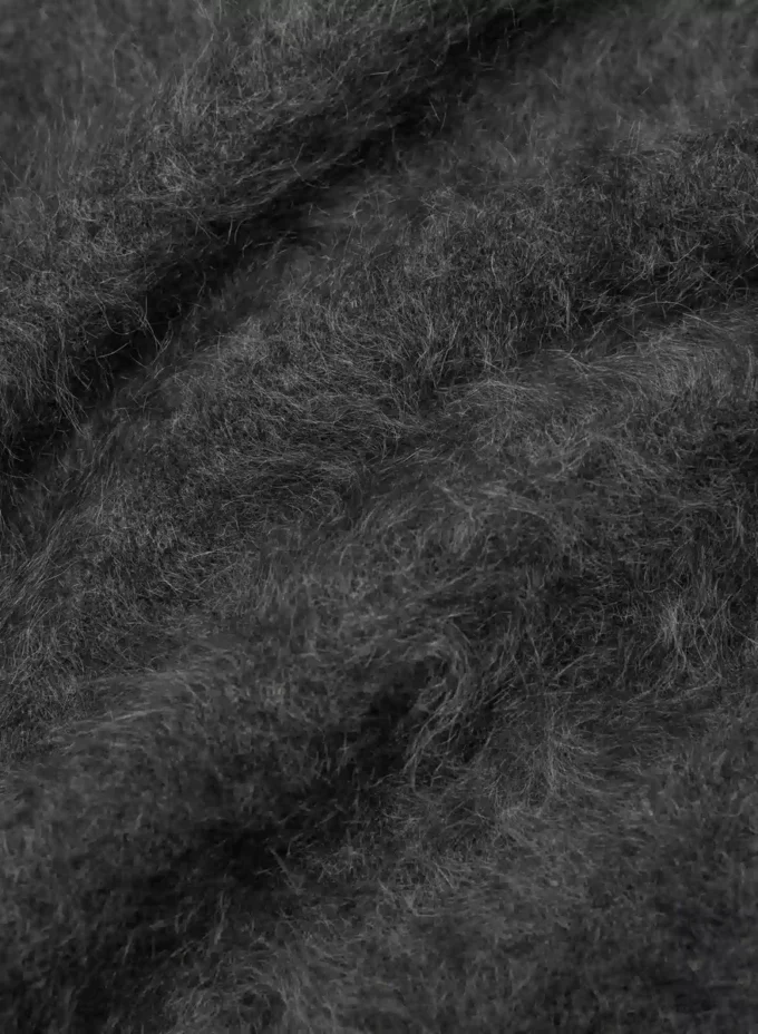 Brushed Cashmere Shrunken V-neck Sweater