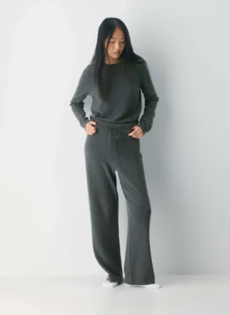 die besten slouchy sckchen aller zeiten 2 330x451 - Die besten Slouchy-Söckchen aller Zeiten