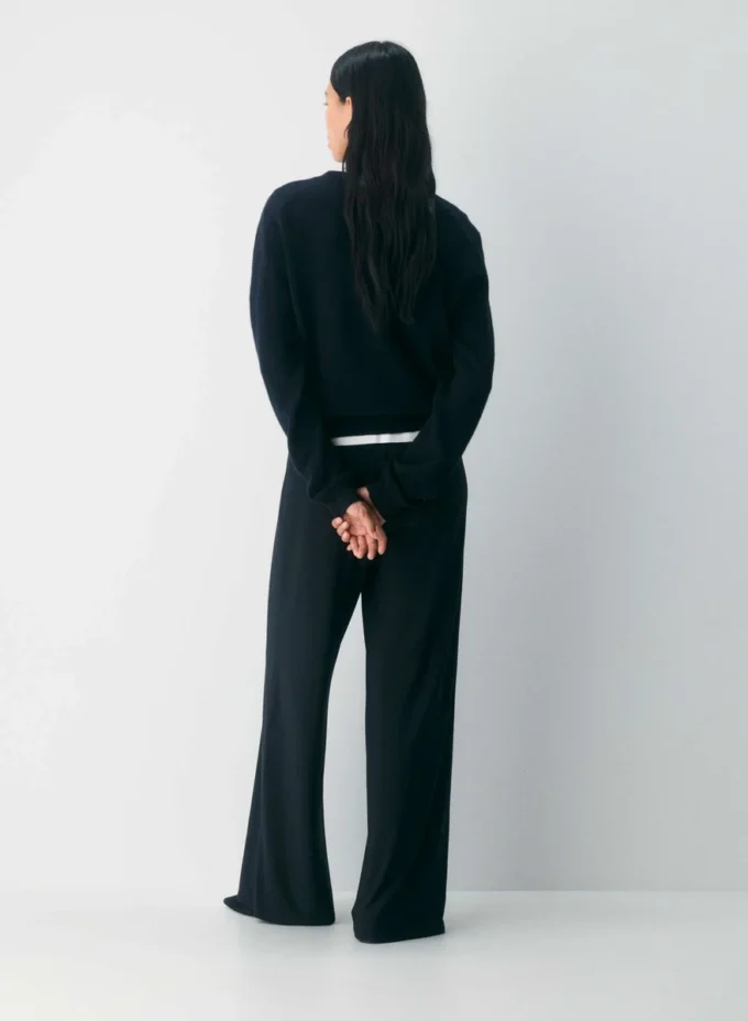Linear Pant – Smooth Matter™