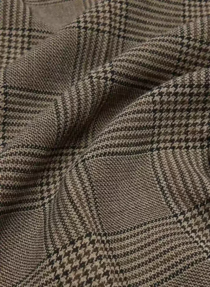 New Agency Curve-Fit Hose – (Re)ssential