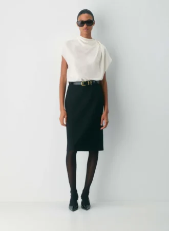 Nominierte Satinbluse