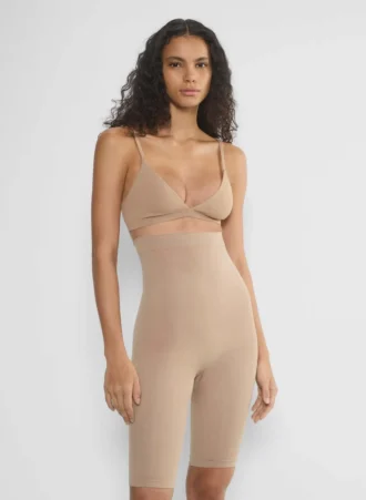 ShapeEnhance™ Nahtlose Super-High-Rise-Shorts