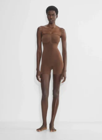 ShapeEnhance™ Trägerloser Romper