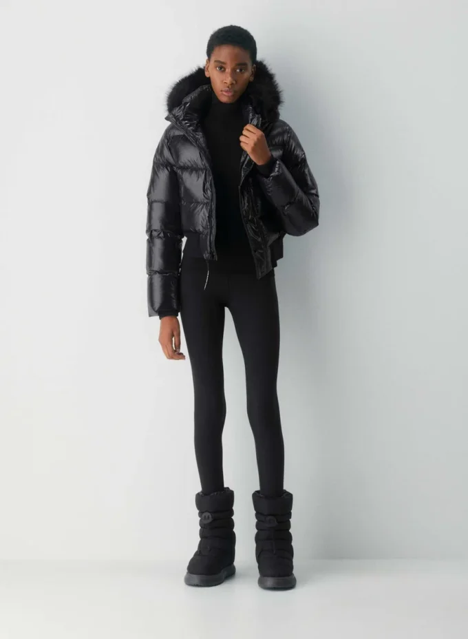 The Super Chalet Puff™ – Hi-Gloss